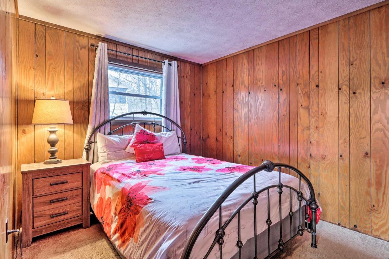 Villa Quiet Poconos Getaway 23 Mi To Camelback Mountain Albrightsville Exterior foto